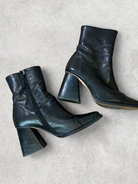 Alohas Black Leather Ankle Boots 🖤 | Pointed Toe & Block Heel